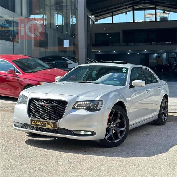 Chrysler for sale in Iraq